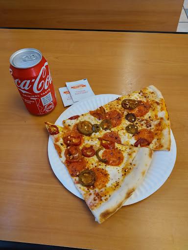 Maya's Gourmet Pizza